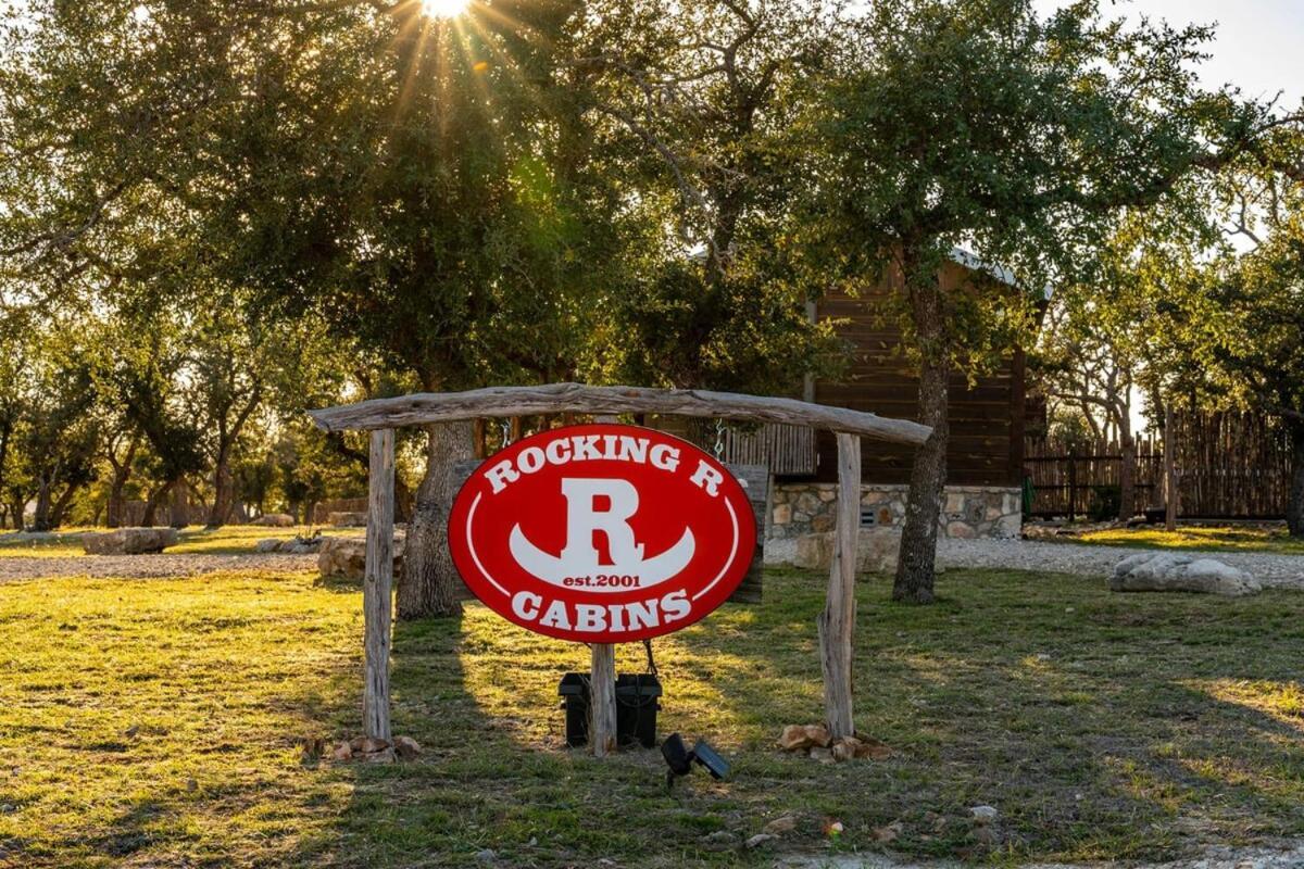 Rockin' R - Morning Star Cabin Fredericksburg Buitenkant foto