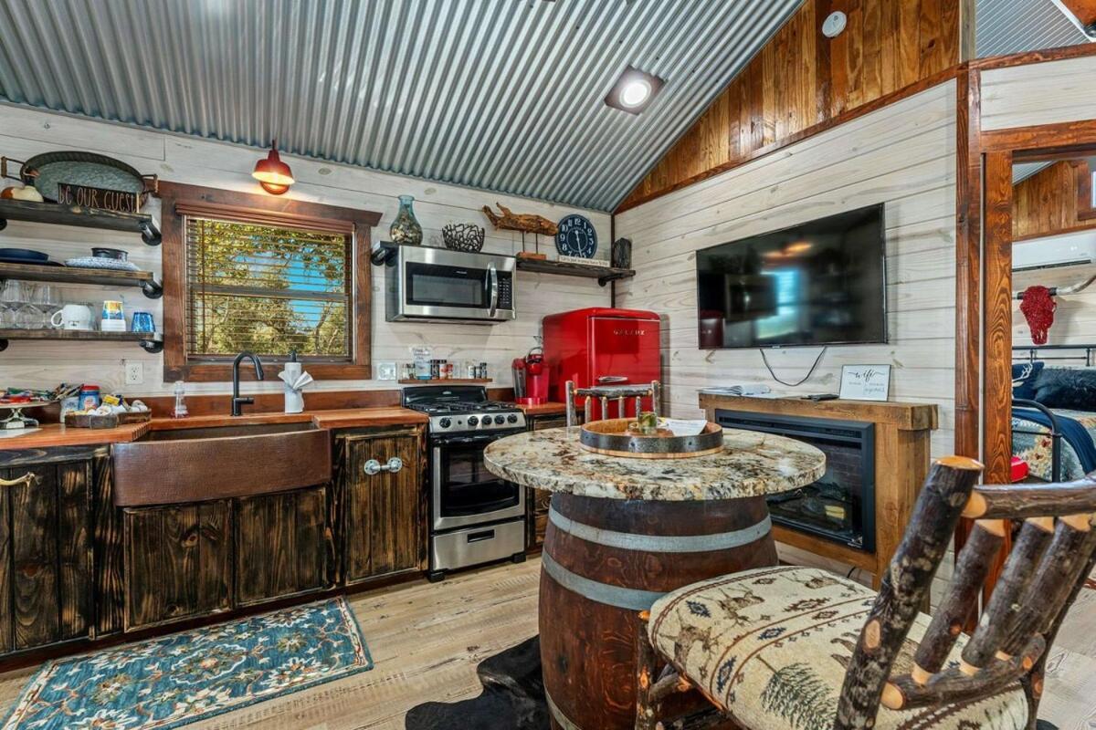 Rockin' R - Morning Star Cabin Fredericksburg Buitenkant foto